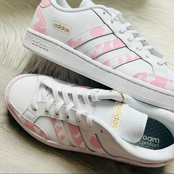 NWT Adidas Grand Court Se Women’s Shoes