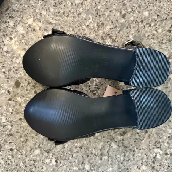 NWT Badgley Mischka Girls' Glittery Low Block Heel Dress Shoes - Size 12C ✨👠
