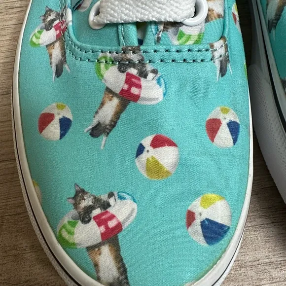 NWT Vans Cat Sneakers Shoes