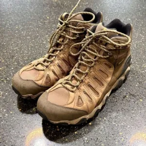 Oboz Sawtooth BDry Waterproof Mid Hiking Boots. Brown leather. Size 12.