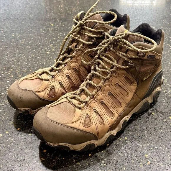 Oboz Sawtooth BDry Waterproof Mid Hiking Boots. Brown leather. Size 12.