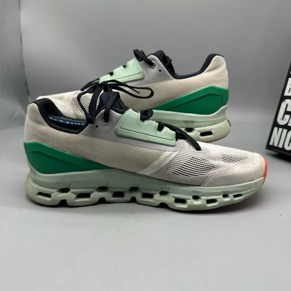 On Cloudstratus Undyed-White Creek Size 9.5 Men Walking Running Shoes