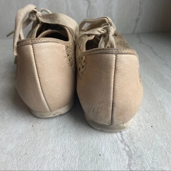Paul green munchen gold lace up sneakers sz 6 US 8
