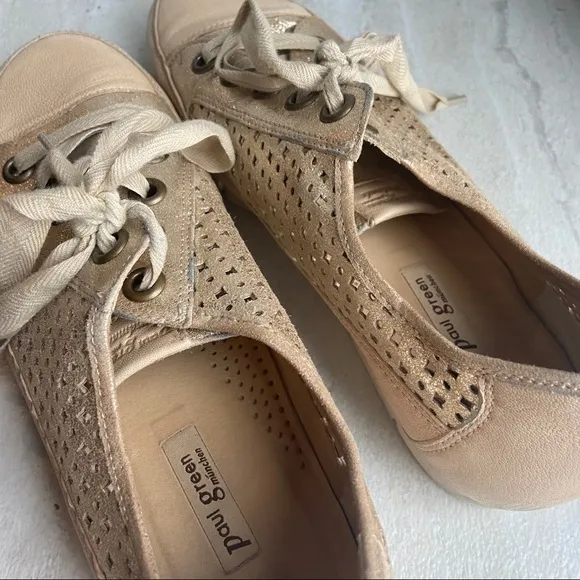 Paul green munchen gold lace up sneakers sz 6 US 8