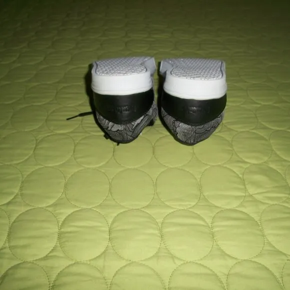 Pineda Covalin Black/Grey Sneakers