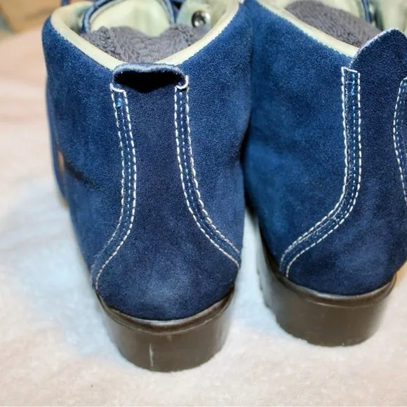 Raichle hiking boots 8.5 narrow. Worn once.  Excellent condition.  Quality!!​​​