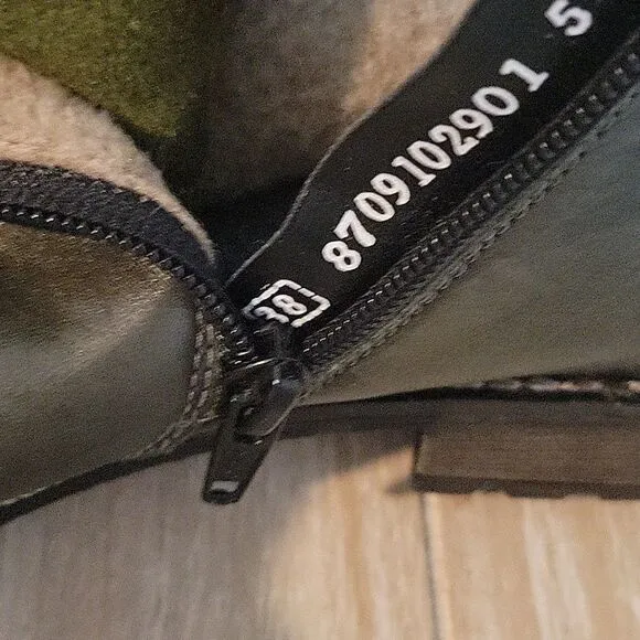 Remonte Elaine green  Hiking Bootie boots, size EU 38