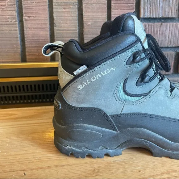 Salomon‎ Clima-Dry Blue Gray Leather Hiking Trail Boots Vintage Women's 9