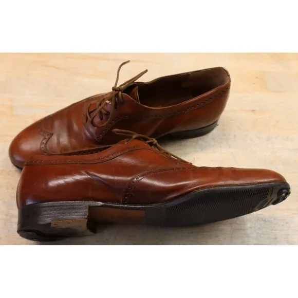 Salvatore Ferragamo Studio Derby Brogue Oxford Dress Shoes Men's Size 8.5 D