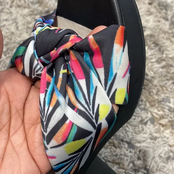 Sanctuary the Reggae Tropical Print Sandals Size 11