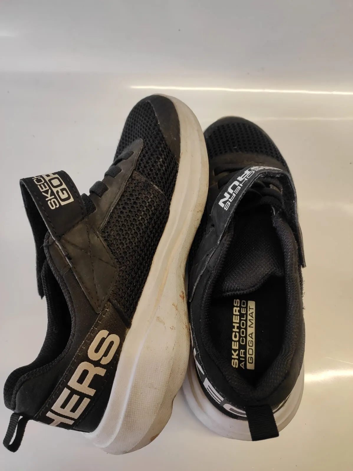 Skechers GO RUN Consistent 2.0 Athletic Shoes (US-2)