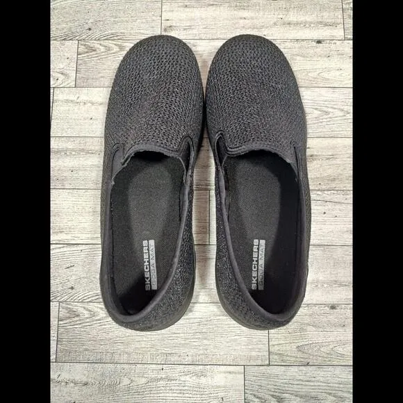 Skechers GOwalk Classic Dazzle 2 Black Women's Size 9 Slip-On Mesh Shoes NIB