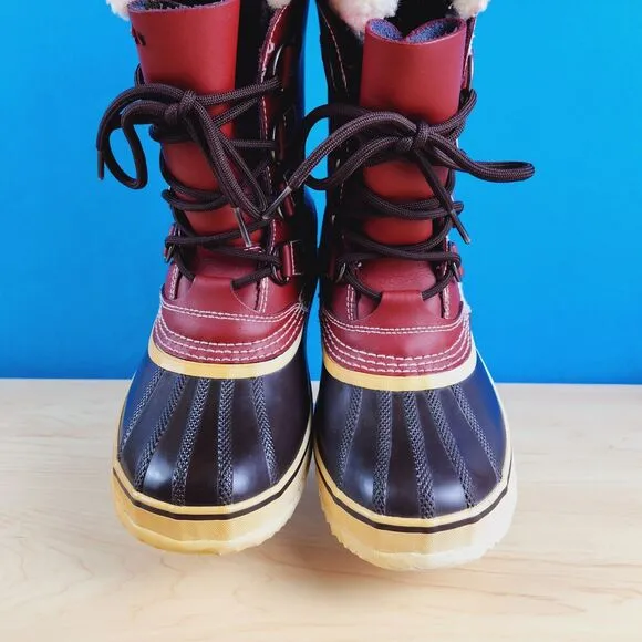 Sorel 1964 Pac Womens Size 7 Snow Boots‎ Red Leather Lined Waterproof lace Boots