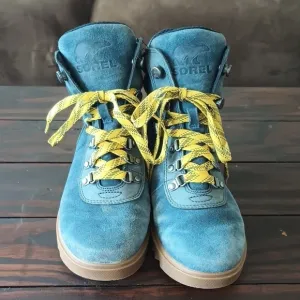 Sorel Blue Suede Womens Hiking Boots Size 6 Waterproof Excellent Tread