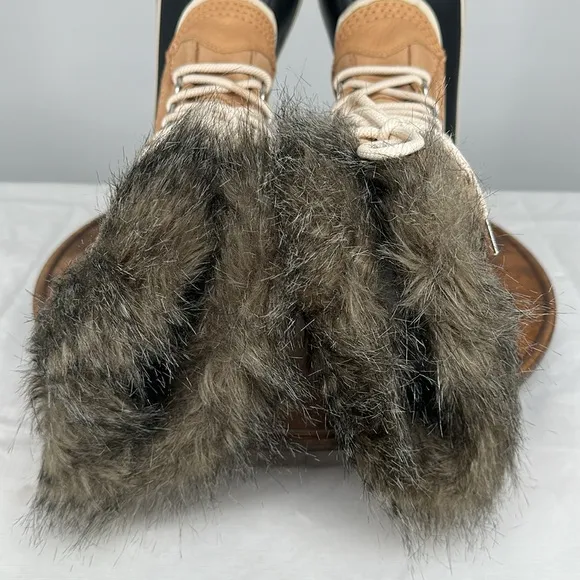 Sorel Boots Wm 9.5 Joan of Arctic Winter Snow Faux Fur Waterproof Tall