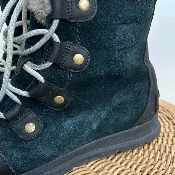 Sorel Explorer Joan Black/Dark Stone Winter Snow Boots Leather Lace Up Fur Lined
