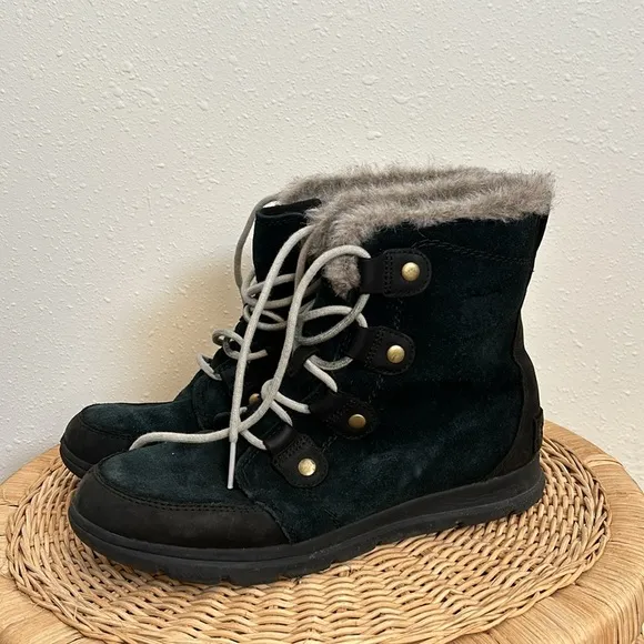 Sorel Explorer Joan Black/Dark Stone Winter Snow Boots Leather Lace Up Fur Lined