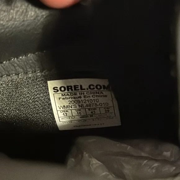 Sorel Hi-Line Hiking Boots - Waterproof, Leather Women 12- Men 10.