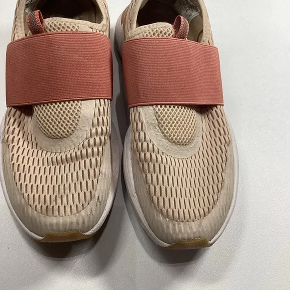 Sorel kinetic‎ impact Coral walking athletic shoes