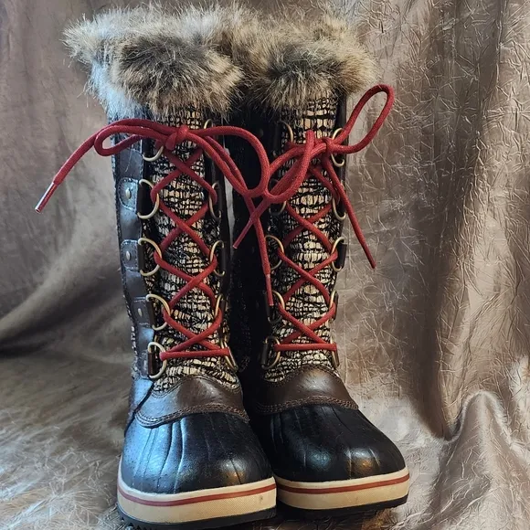 SOREL SNOW BOOTS SZ 8