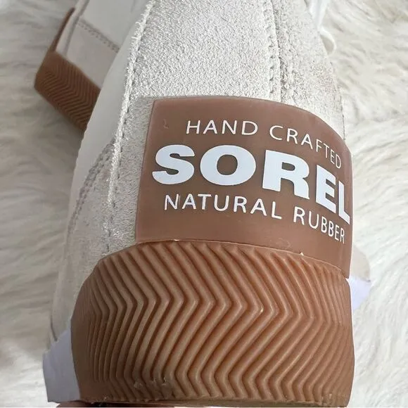 Sorel White Out 'N About White Wedge Winter Boot -- 8