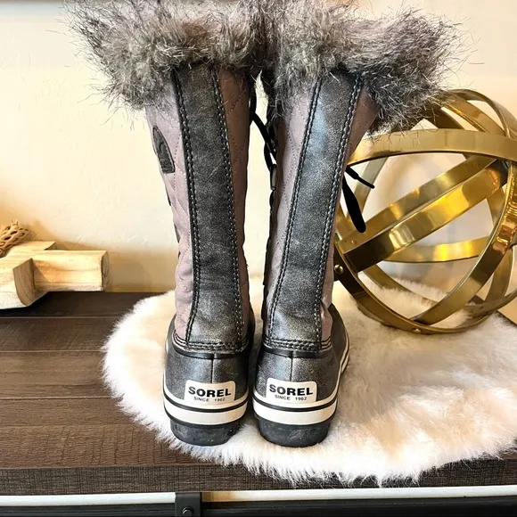Sorel Womens Gray Tofino Tall snow boots