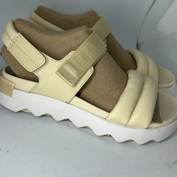 Sorel Women's Viibe Sandals Ivory 7.5 New
