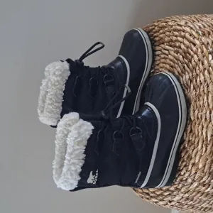 Sorel Youth Black Waterproof/Insulated‎ Winter/Snow/Ski Boots Faux Fur Trim S-1