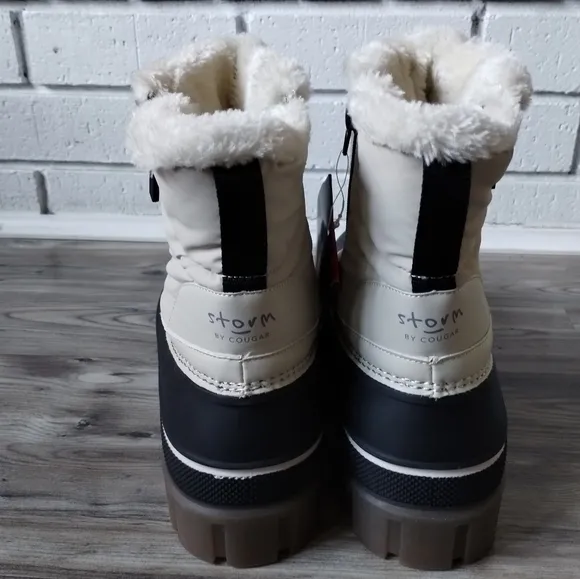 Storm By Cougar Gogo Winter Boots Waterproof Women's size 11