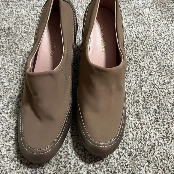 Taryn Rose heals, copper color