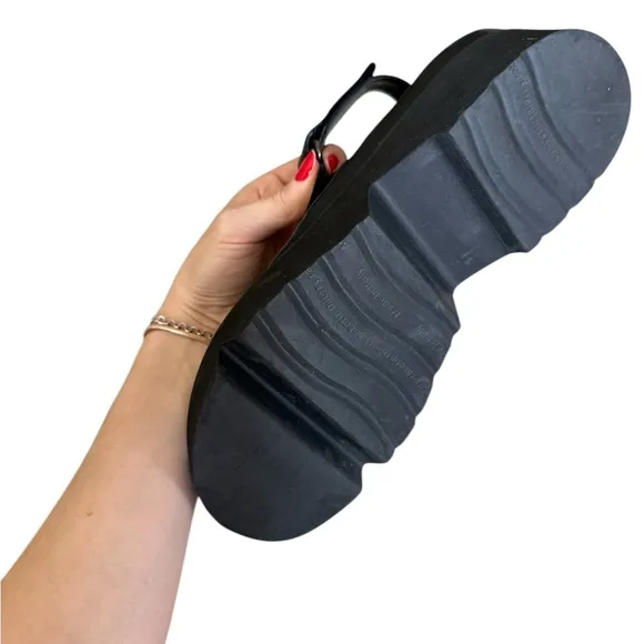 THIERRY RABOTIN barton black leather Sandals