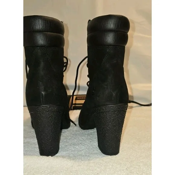Timberland Women's Tillston High Heel Black Leather Boots Style Sz 8.5