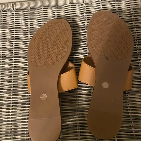 Tory Burch cognac leather  sandal worn 1x excellent