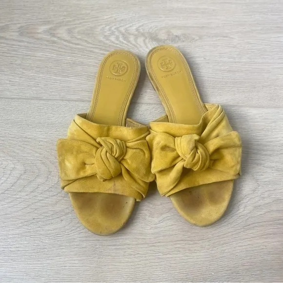 TORY BURCH Sandals Annabelle YellowSuede Bow Slides