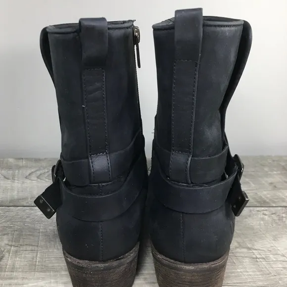 UGG 1010204 Lorraine Black Shearling Leather Waterproof Snow Rain Boots Size 9.5