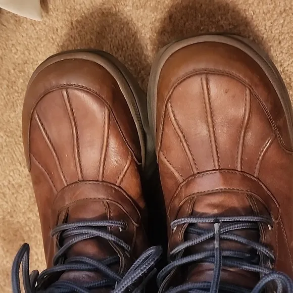 UGG Men's Barklay  Waterproof Leather Snow Boots