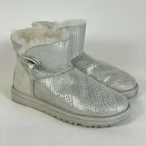 UGG Womens Bailey Button Bling Sheepskin Boots Silver Sz 5 Fur Trim Suede Mid