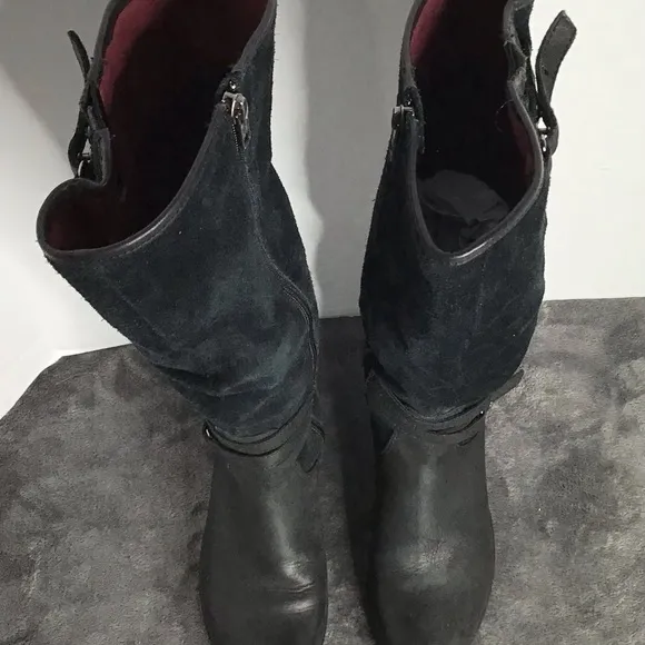 UGG Womens Black Side Full Zip Suede Round Toe Mid Calf Boots Size US 6