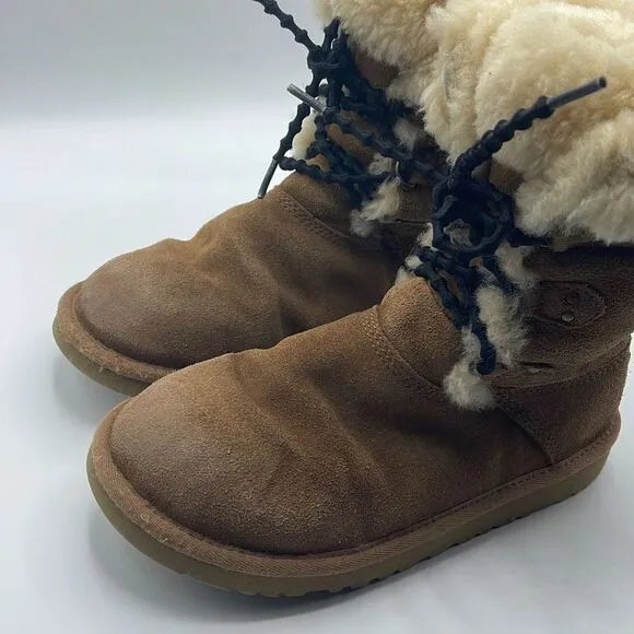 UGG Australia Girls Sheepskin Winter Boots Leather S/N 3285 Brown Size 5