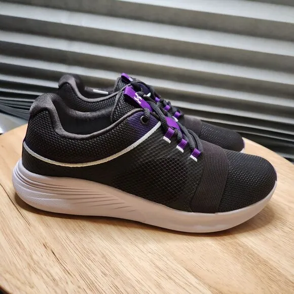Under Armour sneaker sandal combo womens 10