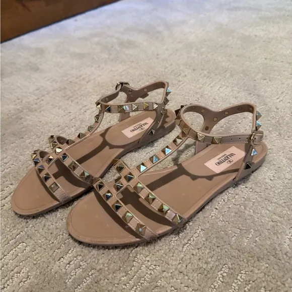 Valentino Women's Tan Rockstud Sandals size 35
