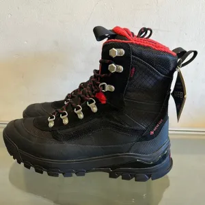 Vans MTE GORE-TEX Black and Red Rain &amp; Snow Boots with Waterproof Design