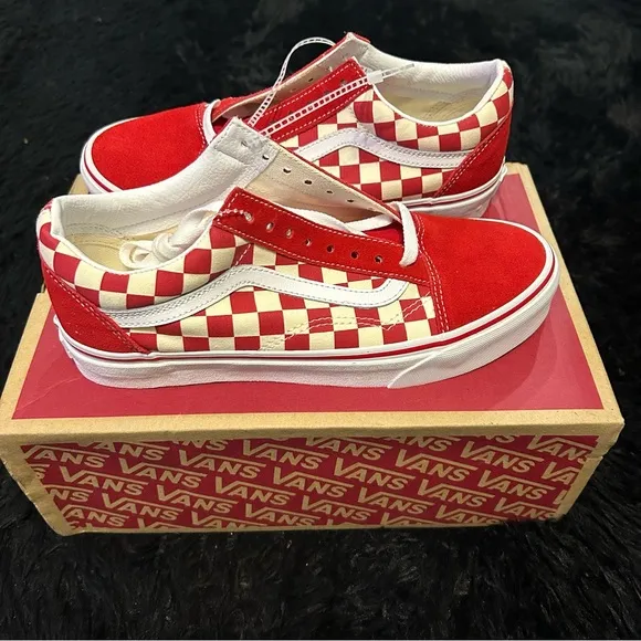 VANS old skool checkerboard red suede lace up shoes sneakers women’s 8.5 new