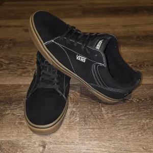 Vans Seldan Skate Men's Size 13 Black Embroidered Skull Low Shoes Gum 500714