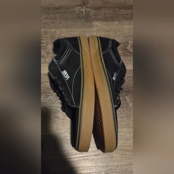 Vans Seldan Skate Men's Size 13 Black Embroidered Skull Low Shoes Gum 500714