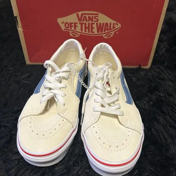 VANS sk8-low top beige suede lace up shoes sneakers women’s 7 new