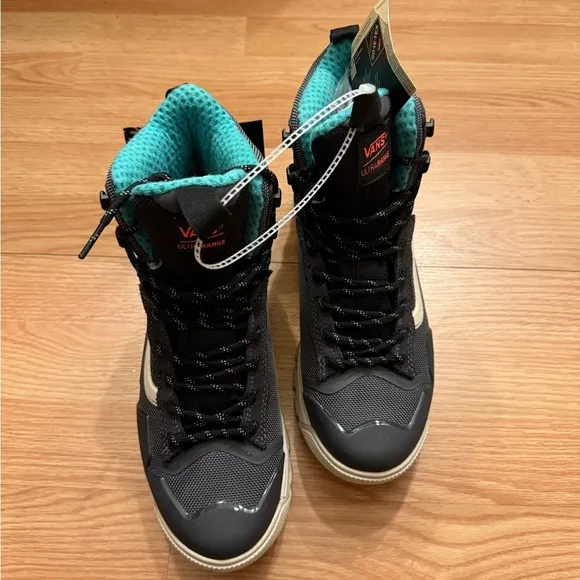 Vans Women’s Ultrarange Exo Hi MTE-3 GTX Gore-Tex Boots Shoes Size 8 ~Gray/Multi