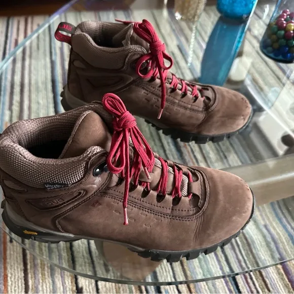 Vasque Boots Men 8.5 Talus AT UltraDry Hiking Brown Leather Waterproof