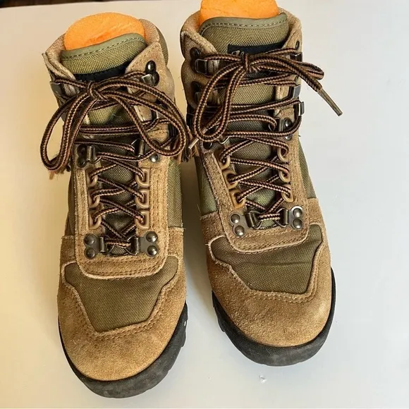 Vasque Men's Sundowner 7582 Hiking Mountaineering Lace Up Boots - Size 7.5
