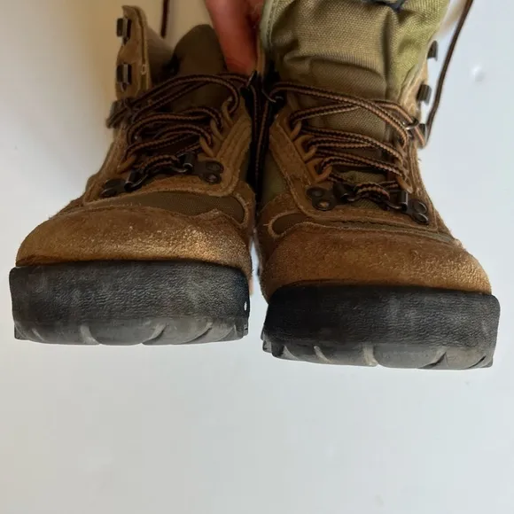 Vasque Men's Sundowner 7582 Hiking Mountaineering Lace Up Boots - Size 7.5